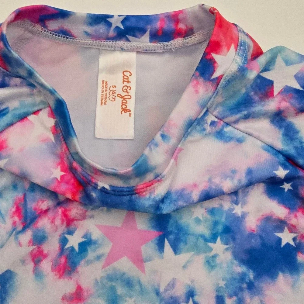 Cat & Jack Girl Star Tie Dye Long Sleeve Rash Guard Two Piece Swimsuit S 6/7 NWT